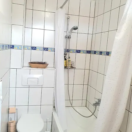 Casa-dorina Homestay Petrila